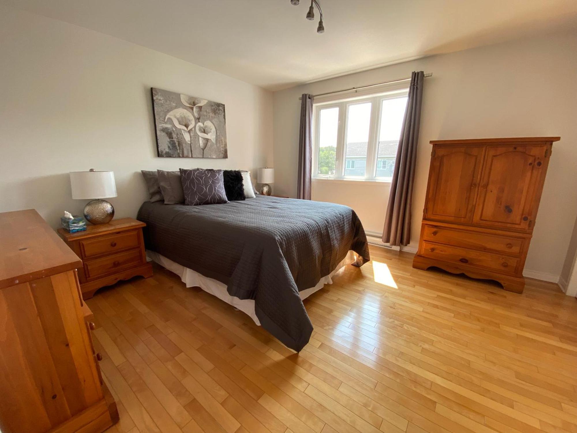 Holiday home Lovely With Heated Swimming Pool *